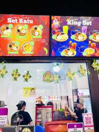 Ayam Gepuk Ratu: Bold Flavors, Local Roots, and a Sustainable Touch 