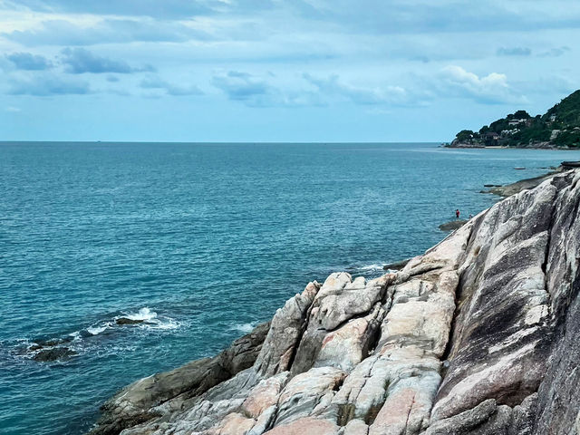 จุดชมวิวลาดเกาะ สมุย สวรรค์ของคนรักทะเล! 🌊⛰️📸✨
