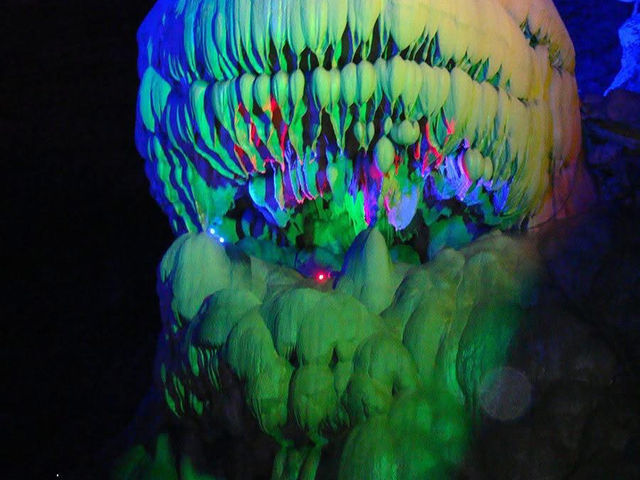 Nine-Dragon Cave
