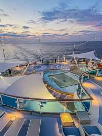 There’s nothing to do on this cruise… except gain 5 pounds!