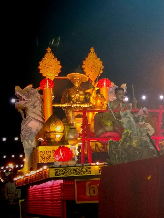 งานลอยกระทงสายจังหวัดตาก