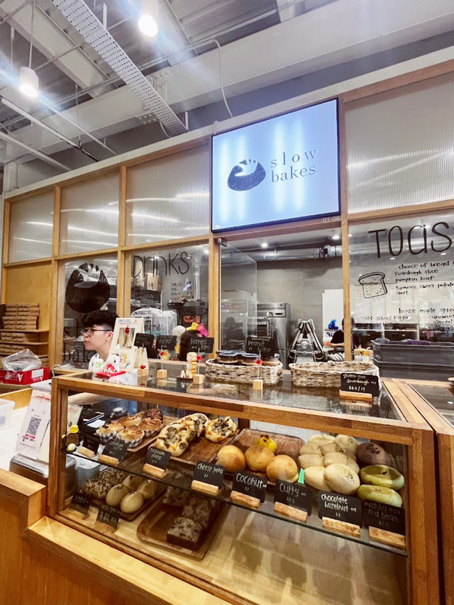 Slow Bakes, Fast Faves: Yishun’s Hidden Gem by the Pond 🥯🍞