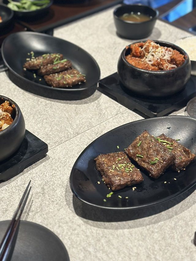 고급 장어 요리가 맛있는 🍛 역삼동 가든 감성 맛집투어 여행가이드 💛