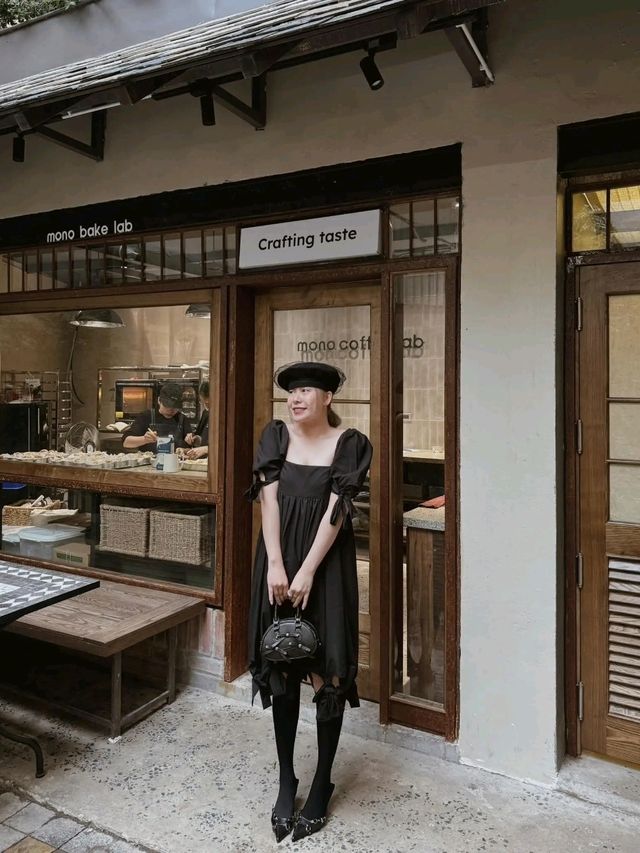 Mono Coffee Lab: Where Minimalism Meets Masterful Coffee