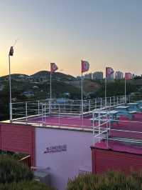 젊고 팝한 감성의 도너스를 즐기며 🌊 동해 묵호항을 감상할 수 있는 동해여행코스 추천🩵