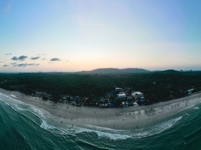 หาดทุ่งวัวแล่น