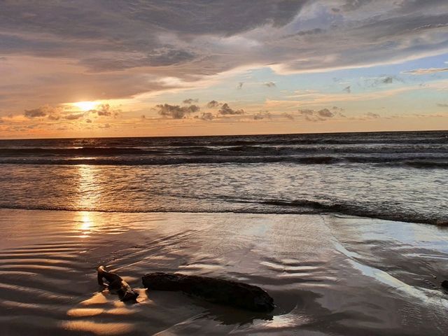 catching sunsets in Miri