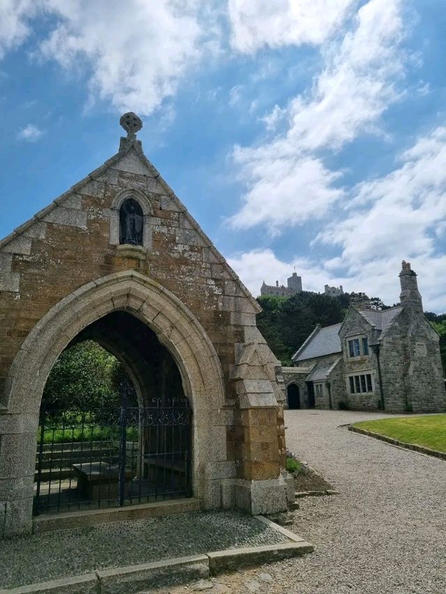 St Michael’s Mount – A Magical Tidal Island Experience