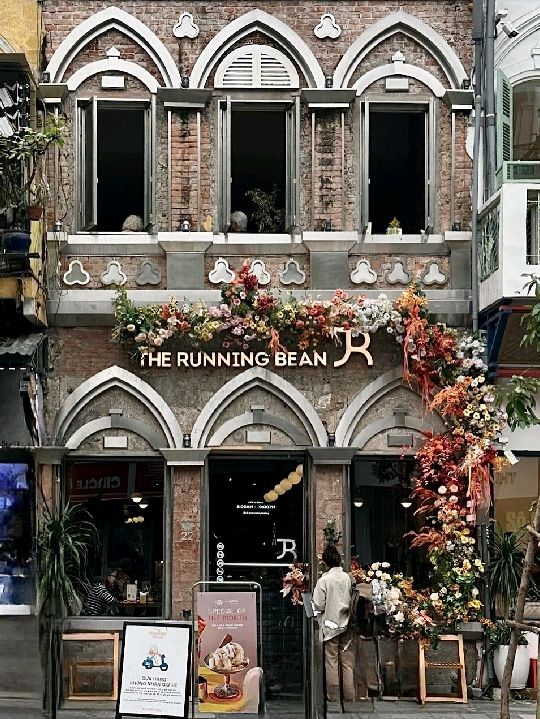The Running Bean The Running Bean