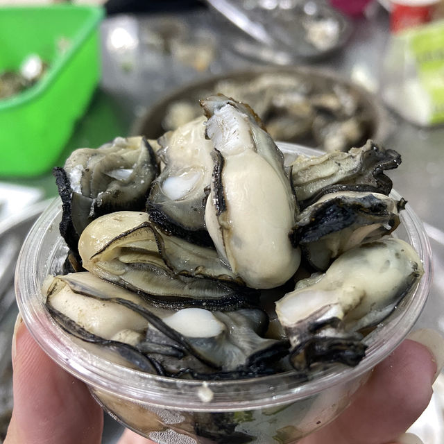 端午連假就是要這樣過：烤蚵配海風，爽！