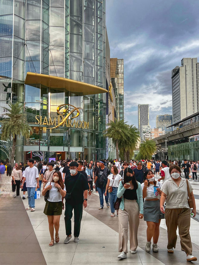 Screens, Shops & Spicy Delights — A Perfect Half Day at Siam Paragon