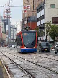 愛媛｜138年歷史「橘子電車」找尋夏目漱石的坊っちゃん列車