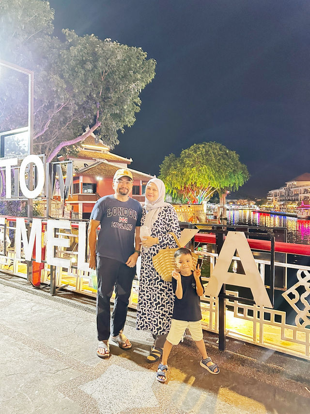 2 Days in Melaka/Justberry With Love