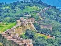🏯 Kumbhalgarh: The Fortress That Touched the Sky and Echoed a Kingdom’s Spirit