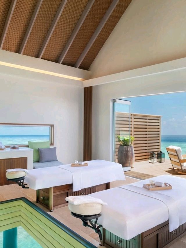 🏖️ Waldorf Astoria Maldives Ithaafushi – Your Private Paradise 🇲🇻