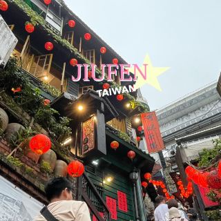 Jiufen Ancient Village, Taiwan 🪵◦¨̮ 。