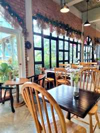 ARTISAN HOUSE คาเฟ่ลับขอนแก่นสไตล์เขาใหญ่