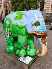 慶祝阿姆斯特丹建城750 週年的Elephant Parade