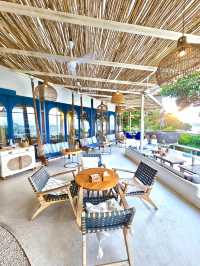 静寂な海辺で過ごす、特別なひととき。The Lunar Beach House で心も体もリラックス。