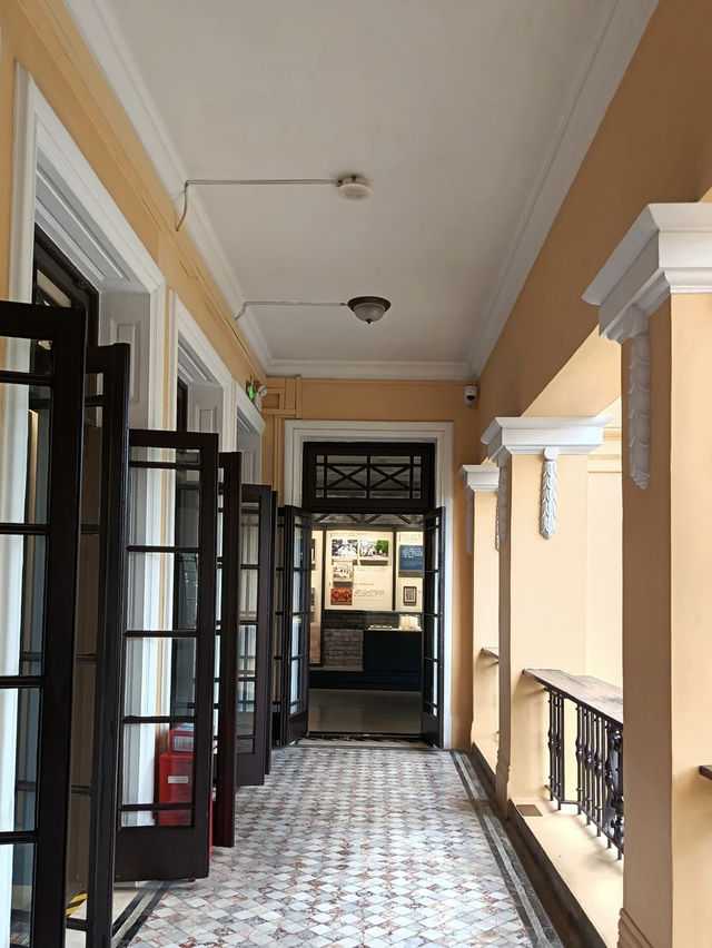 A Tapestry of Xiguan Life – My Visit to Liwan Museum, Guangzhou
