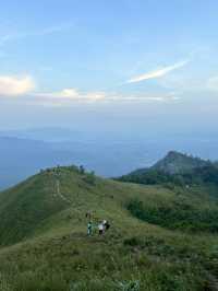 🌄 ดอยหลวงตาก จ.ตาก – ธรรมชาติยิ่งใหญ่ใจกลางขุนเขา