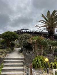 คาเฟ่ Cafe Delmoondo
