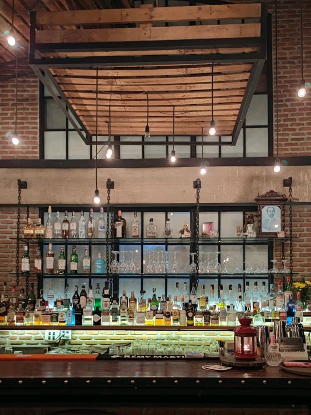 🍺 : Sheepshank Public House บาร์ ถนนพระอาทิตย์