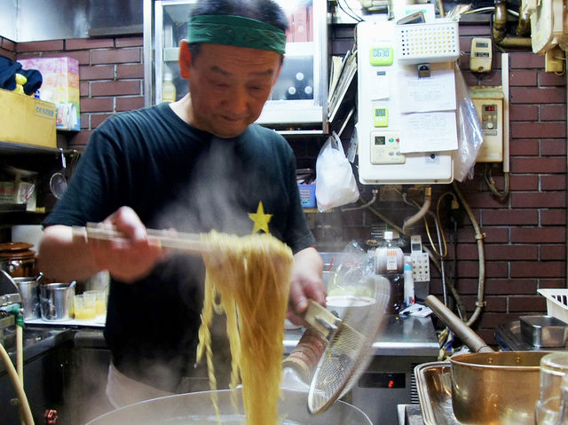 🍜 Slurping Like a Local at Ramen Yokocho Sapporo
