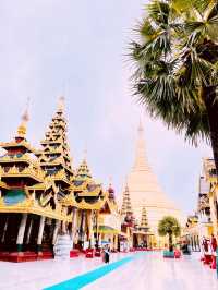 Shwedagon Pagoda at Golden Hour: A Solo Traveler’s Spiritual Summer Escape