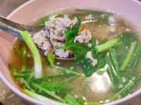 ข้าวต้มร้านLocal ร้านเก่าแก่เมืองแปดริ้ว