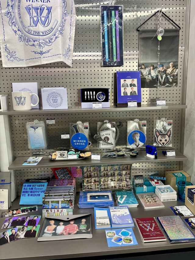 仁寺洞YG周邊店！粉絲朝聖必到🎉