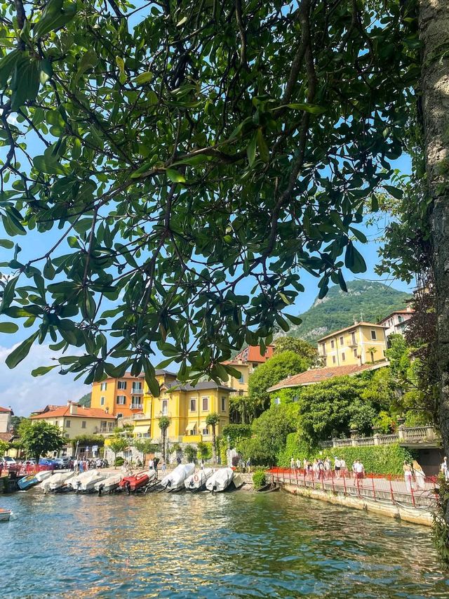 Fairytale Town on Lake Como