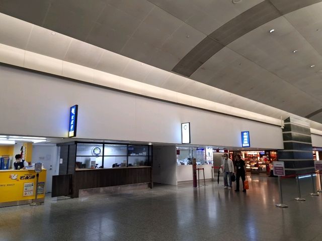 桃園國際機場第一航廈｜出國旅人的第一站