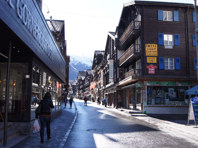 🚶‍♂️ Wandering the Car-Free Wonderland of Zermatt