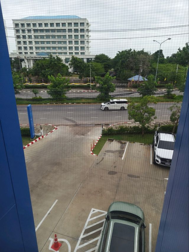 โรงแรมฮ็อปอินน์