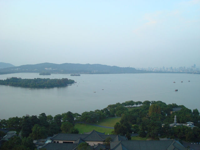 🌅 Leifeng Pagoda — Sunset, Legends, and Lake Dreams