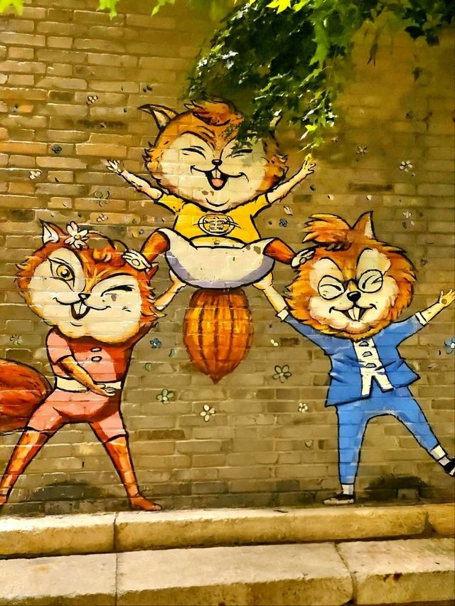 Magnificent street art in an ancient water town