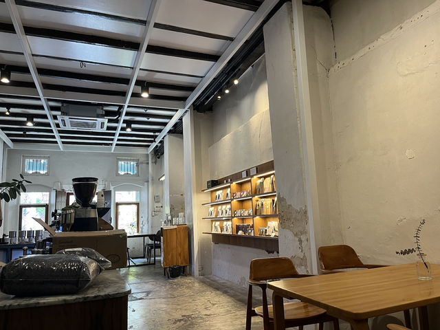 Dou Brew Coffee & Craft 🥨🥛