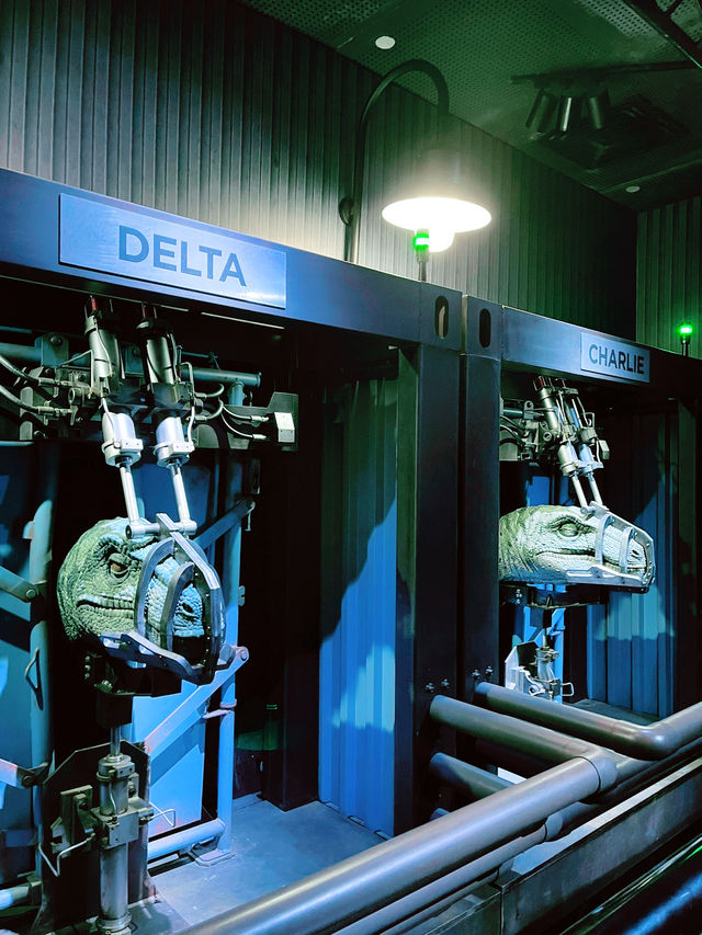 Meet the Raptors: Thrilling Encounter with Echo, Charlie, and Delta at Jurassic World SG