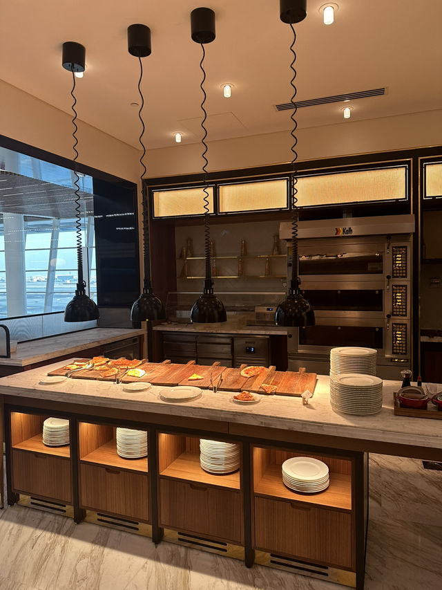 🥂中轉也能奢華｜The Pearl Lounge 巴林機場貴賓室體驗
