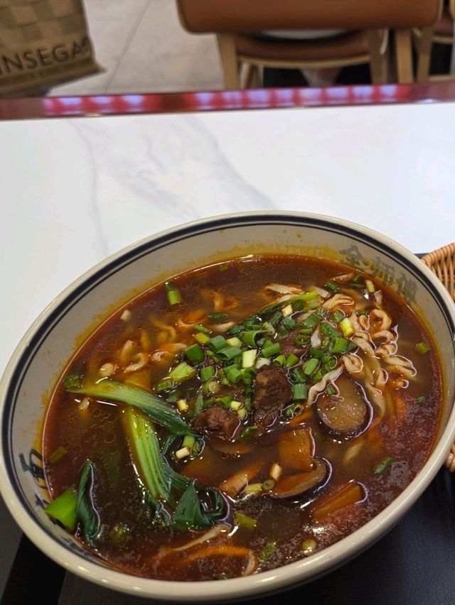 ห้ามพลาด! ร้านอาหารซีอาน: 全师傅潼关肉夹馍 (南大街店)
