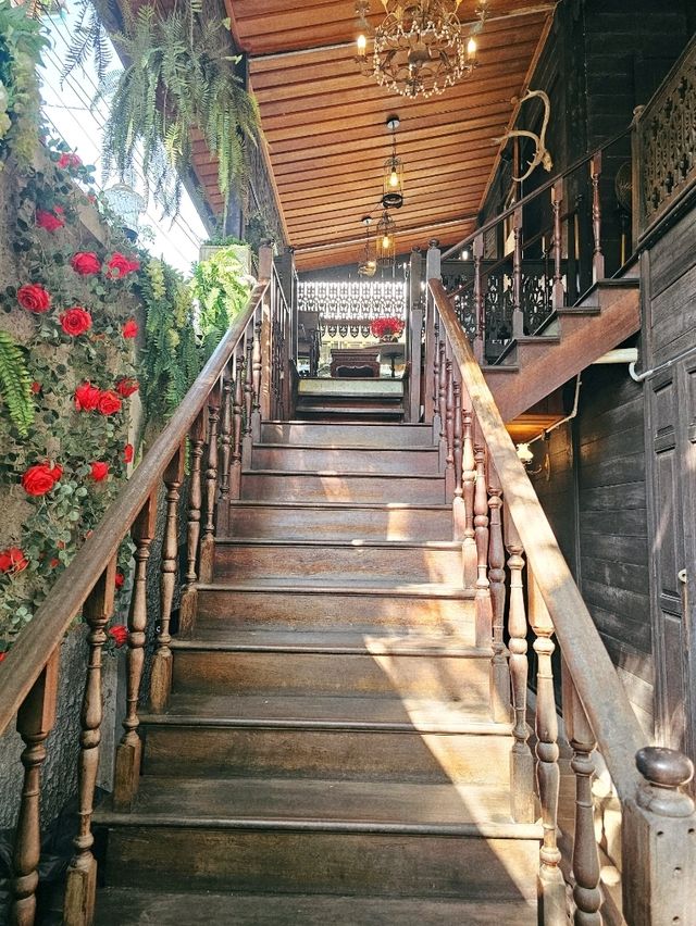 บ้านขนมปังขิง คาเฟ่โบราณ✨️