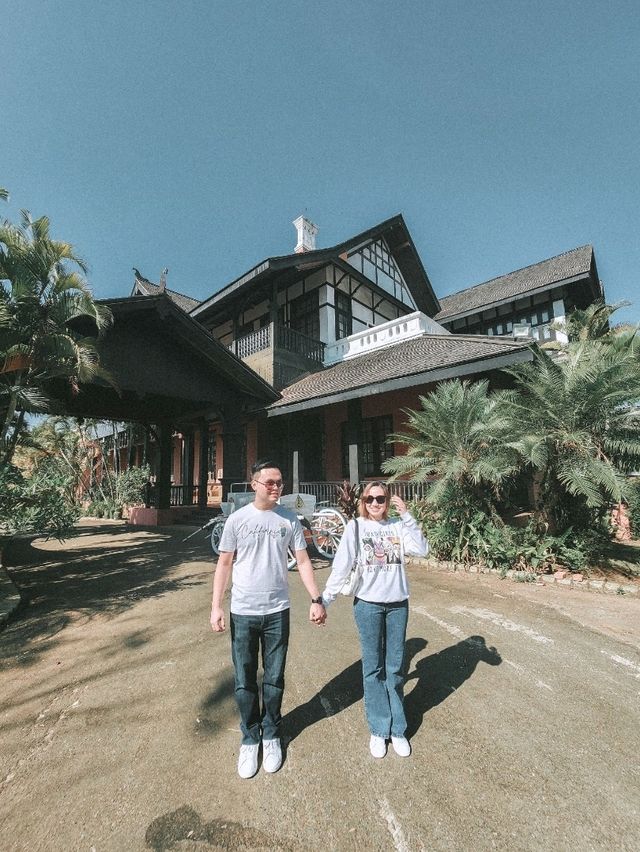Governor's House: A Journey to the Past 🕰️