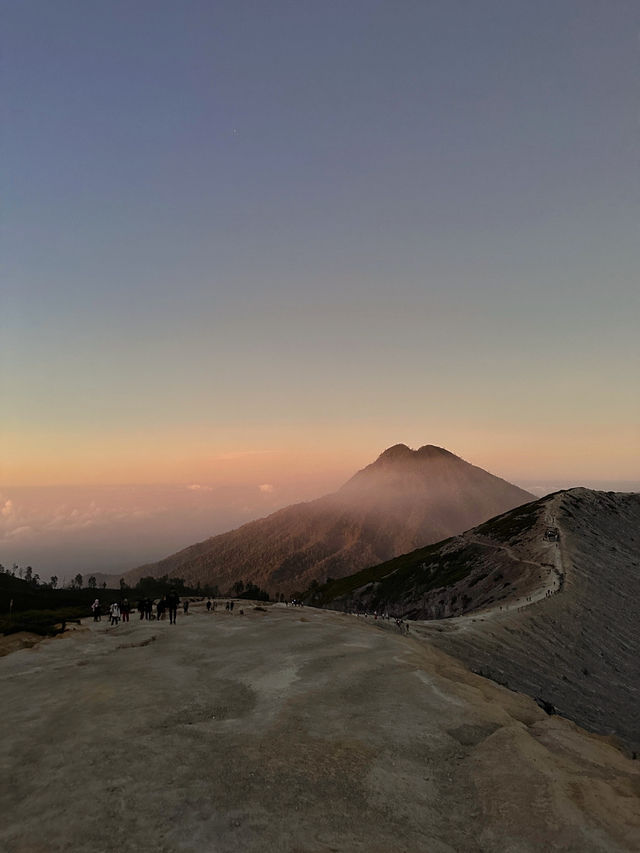 💙🔥 Mount Ijen: The Blue Fire Volcano 🔥💙