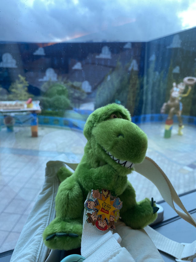 Toy Story Hotel เติมเต็มความฝันวัยเด็ก :)