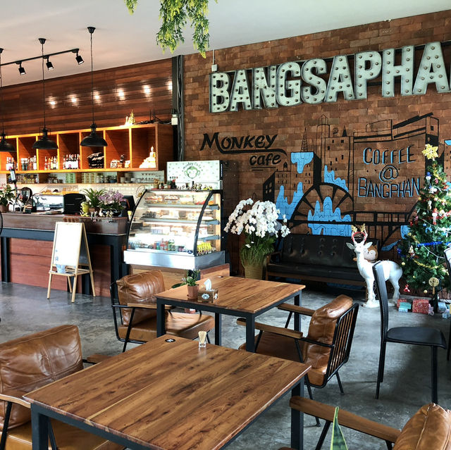 🐒 ชิลล์กับกาแฟที่ Monkey Cafe บางสะพาน
