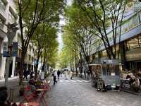 Artful Strolls Through Marunouchi’s Open-Air Gallery 🎨