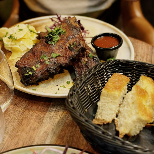 🇩🇰 Restaurant Tight: Cozy Comfort and Global Flavors in Copenhagen