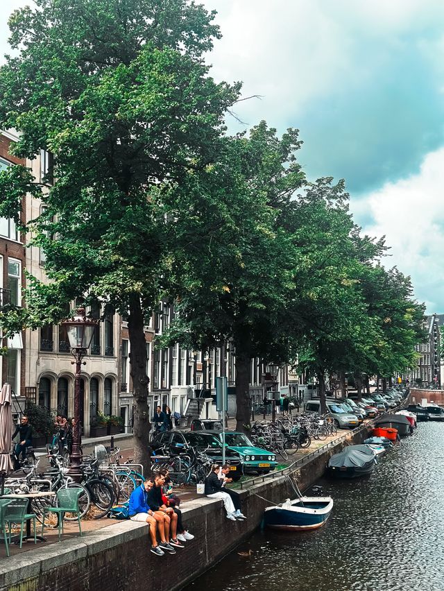 Canals in Amsterdam, The Netherlands🇳🇱📌