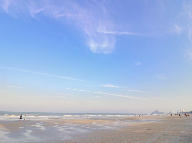 The Sea Cret หัวหิน ที่พักธีมสีชมพู สระว่ายน้ำใหญ่